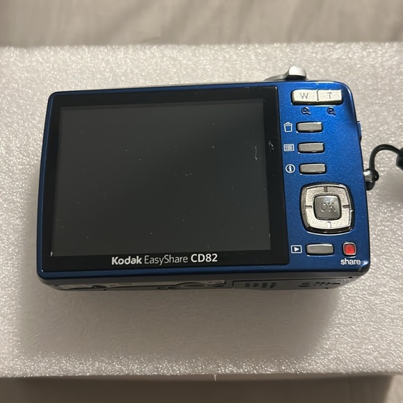 Kodak C182 Kodak Easyshare Cd82 Kodak Easy Share C182 Digital Cameras - Main Image